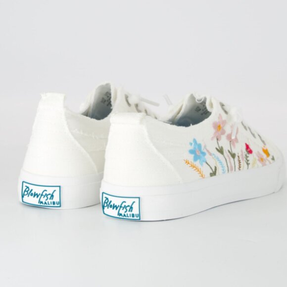 new Blowfish Floral Embroidered Slip On Sneakers 253 - Picture 3 of 10